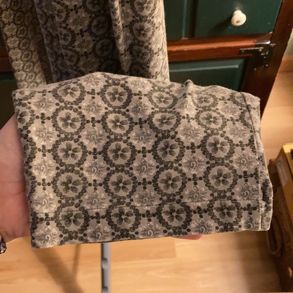 Fashion Formulas leggings style pants 1X - Picture 3 of 5